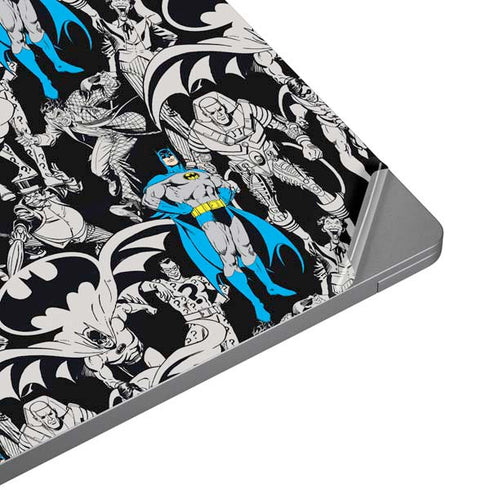 DC Comics Batman Characters Action Poses Print Universal Laptop 16.6in (13.4 x 9.7in) Skin